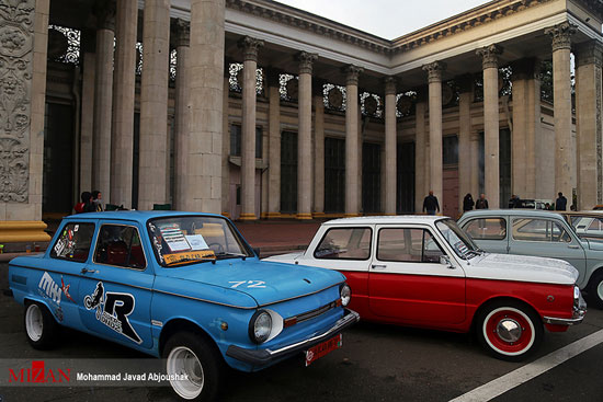 عکس: نمایشگاه خودرو‌های قدیمی و کلاسیک در اوکراین 