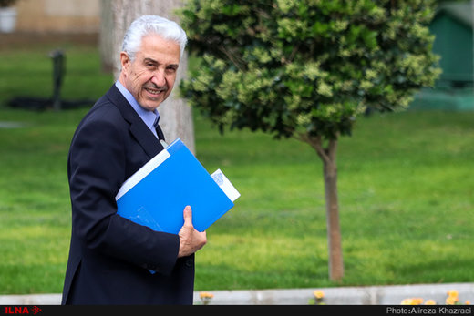 خبر خوش آقای وزیر برای کنکوری‌ها: حذف مرحله‌ای کنکور از مهر ۹۸ 