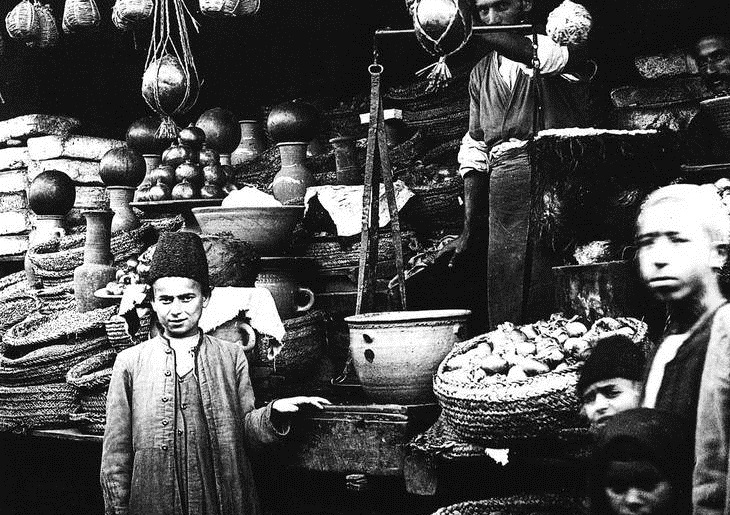 سوپرمارکت در دوران قاجار +عکس