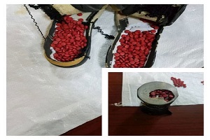 کشف مواد مخدر در گمرک بازرگان از کفش و چای‌ساز +عکس