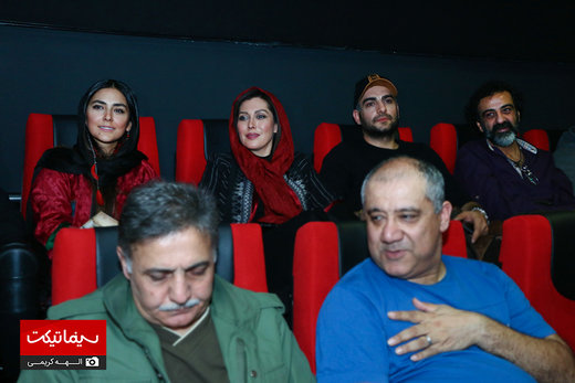 تیپ متفاوت سحر قریشی در اکران خصوصی یک فیلم +عکس