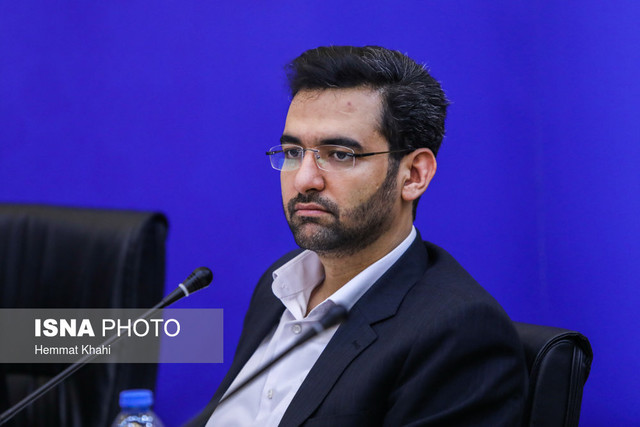 اولتیماتوم آذری‌ جهرمی به اپراتورهای تلفن همراه
