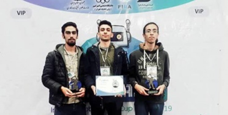 دانشجویان تبریزی دو مقام برتر جشنواره بین‌المللی رباتیک و هوش مصنوعی فیرا را کسب کردند