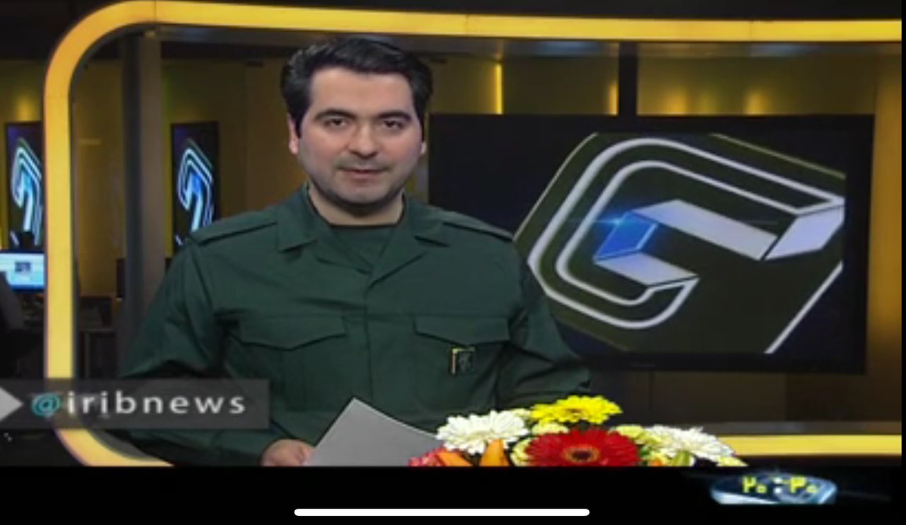 مجری خبر ۲۰:۳۰ با لباس سپاه +عکس
