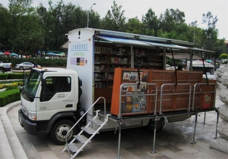 حمایت از راه‌اندازی کتابخانه‌های سیار برای حاشیه شهرها