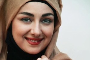 وقتی خانم بازیگر در استفاده از تکنولوژی زیاده روی می کند! +عکس