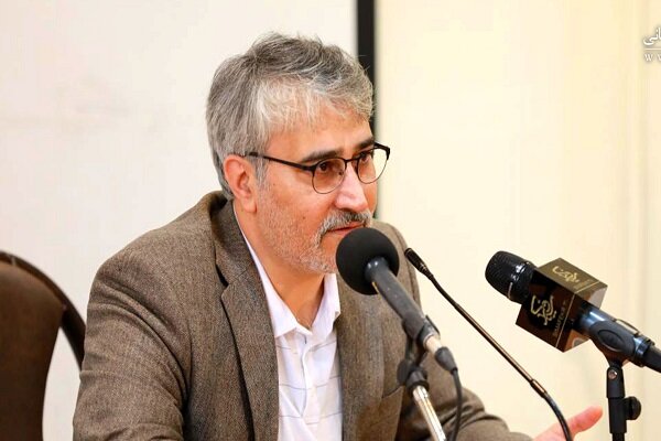 غایت کاری که فلسفه می‌تواند بکند آری گویی به زندگی است
