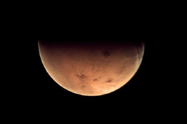 ابرهای مریخ از شهاب سنگ‌های تکه تکه تشکیل شده‌اند