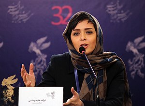 گریم متفاوت ترانه علیدوستی در نقش یک داروساز +عکس