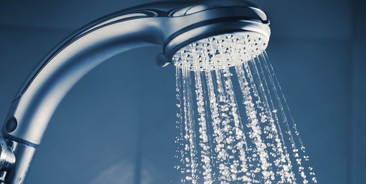 حمام آب گرم قبل از خواب کیفیت خواب را افزایش می‌دهد