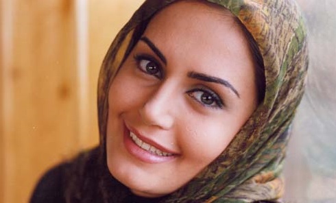 الناز شاکردوست پشت وانت سبزی فروشی +عکس