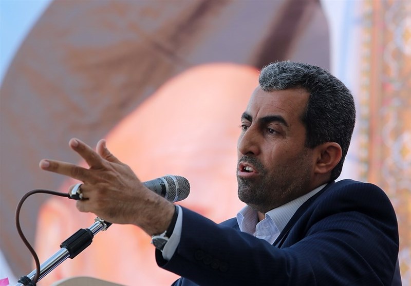 از گردنه مشکلات اقتصادی ‌عبور خواهیم کرد / ‌دشمن را در جنگ اقتصادی ناکام خواهیم کرد