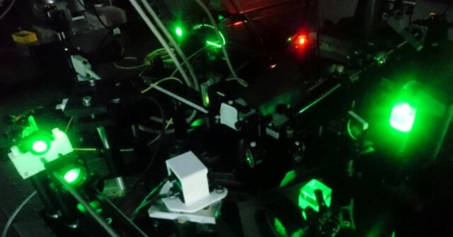 توسعه آندوسکوپی برای ثبت تصاویر ۳ بعدی از اجسام کوچکتر از سلول