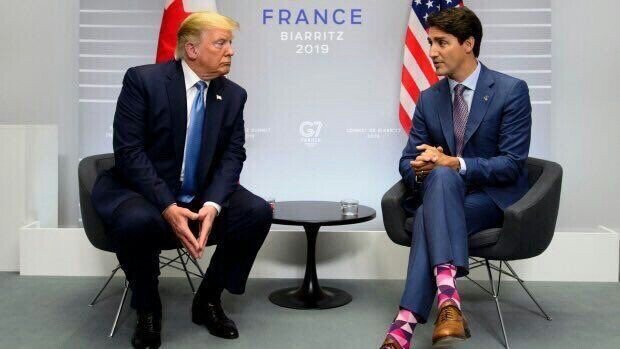 جوراب نخست وزیر کانادا سوژه شد +عکس