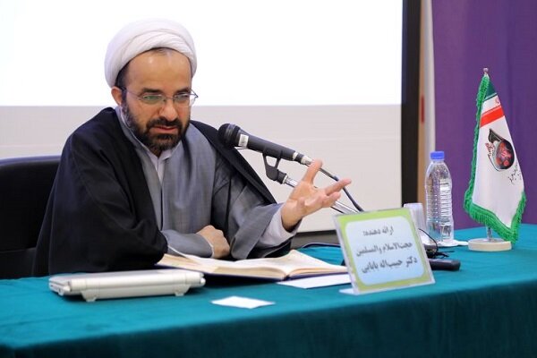 عاشورای بی تفاوت به مسائل جهان اسلام، کارکرد تمدنی نخواهد داشت