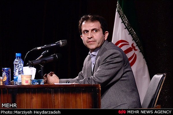 فلسفه برای کودکان، آموزش اندیشیدن به کودک و نوجوان است 