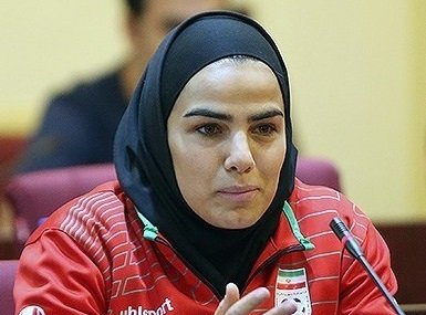 شوخی جالب خانم فوتبالیست با حساب بانکی علی دایی +عکس
