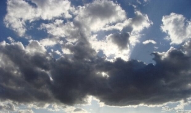 استفاده از فناوری‌نانو برای بارور کردن ابرها در امارات
