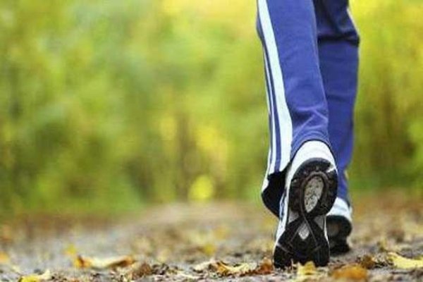 تعیین سلامت مغز و بدن براساس سرعت پیاده روی در ۴۵ سالگی