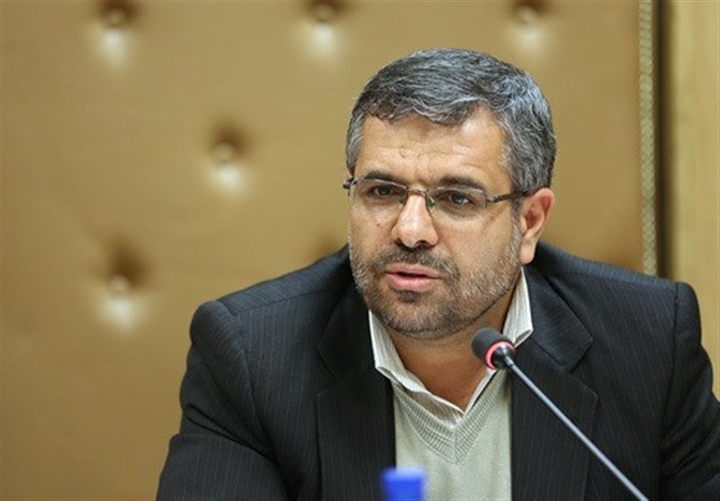 تجلیل از 17 دانش‌آموز تهرانی حائز رتبه تک رقمی کنکور