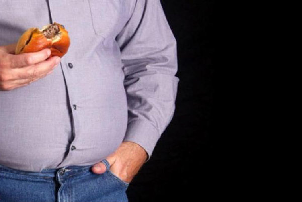 اضافه وزن در دهه دوم زندگی منجر به مرگ زودهنگام می‌شود