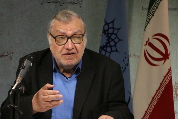 علامه جعفری، علم و دین و فلسفه را ارکان حیات معقول می‌دانست