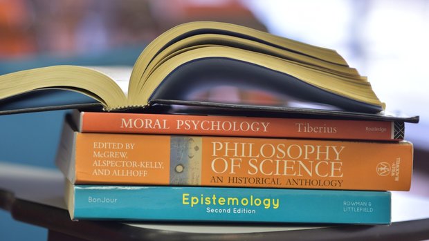 کدام نوع فلسفه برای کدام نوع علوم انسانی؟