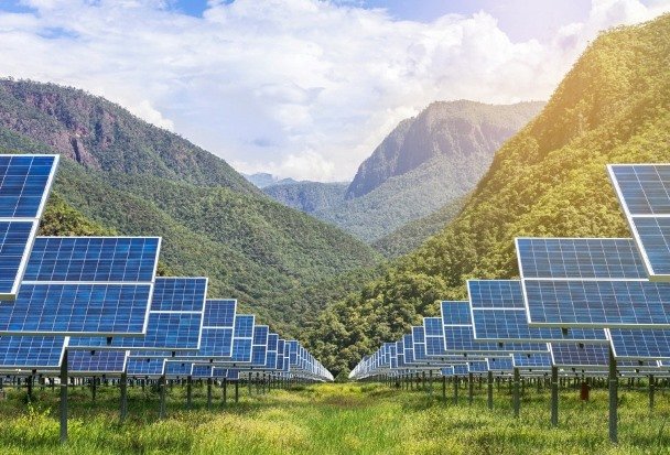 راه اندازی کارخانه تولید پنل‌های خورشیدی با بیشترین ظرفیت