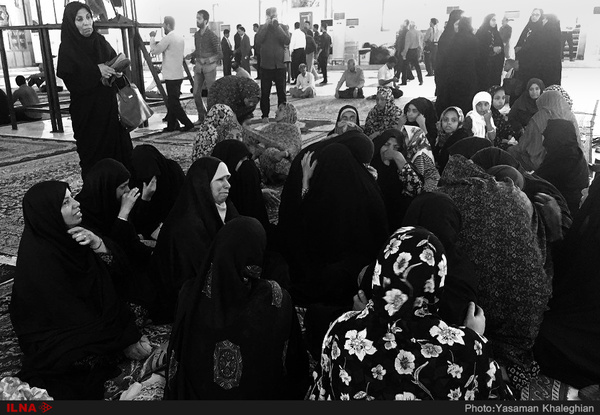 برگزاری مراسم تشییع و تدفین دانش آموزان جان‌باخته هرمزگانی در میناب، رودان و هرمز