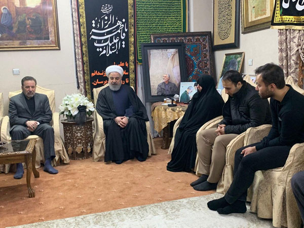 حضور حسن روحانی در منزل سردار سلیمانی +عکس