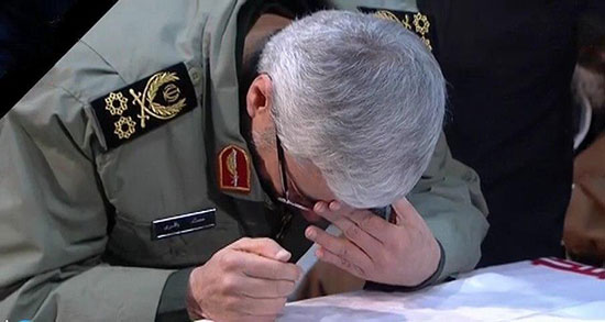 چهره‌های سیاسی و نظامی در مراسم تشییع حاج قاسم +عکس