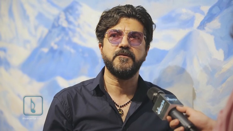 دستگیری خواننده لس آنجلسی در تهران +عکس دستگیری خواننده لس آنجلسی در تهران +عکس