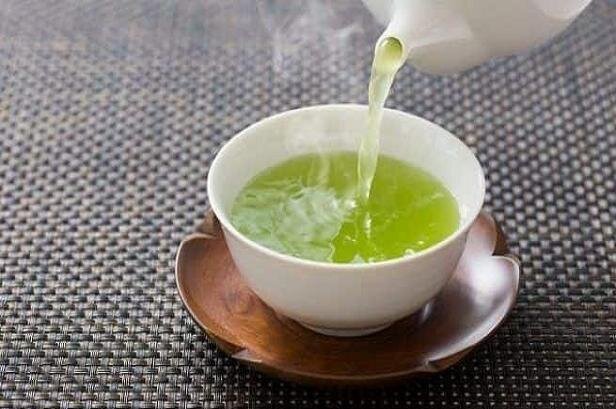 چای سبز به همراه ورزش برای افراد مبتلا به کبدچرب مفید است