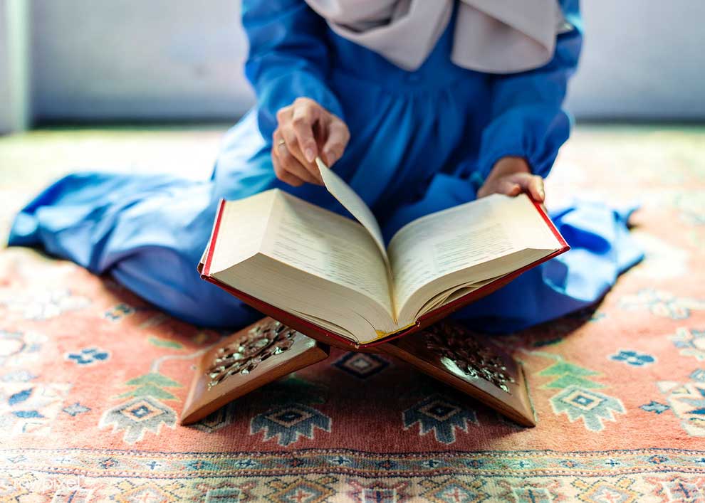  آموزش درس‌های قرآن و معارف مدارس در رادیو