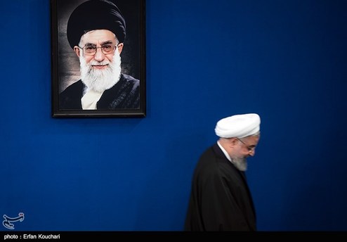 حسن روحانی به دفتر کارش برگشت+عکس 