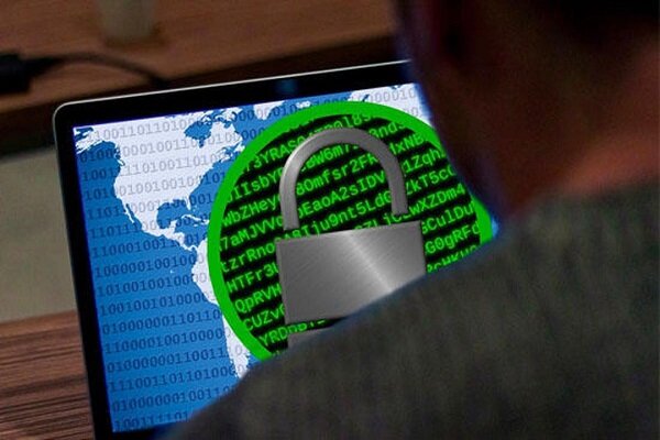 حمله هکرها به ۳۵۰ هزار سرور اکسچنج مایکروسافت