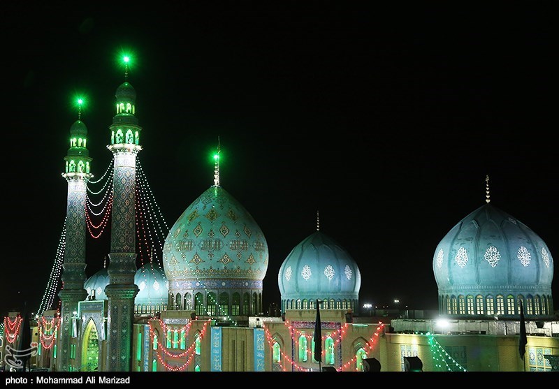 حال و هوای متفاوت  مسجد جمکران در شب نیمه شعبان +عکس