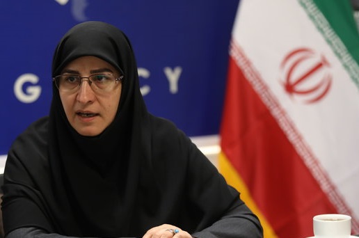همراهی والدین در فرایند آموزش مجازی بسیار اهمیت دارد