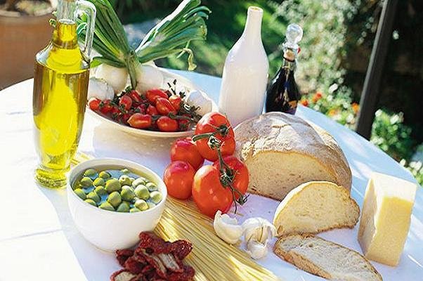 رژیم غذایی مدیترانه‌ای خطر زوال عقل را کاهش می‌دهد