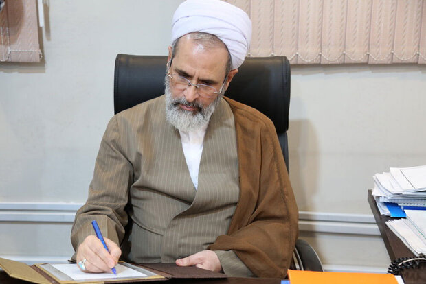 مدیر حوزه‌های علمیه درگذشت آیت الله امینی را تسلیت گفت
