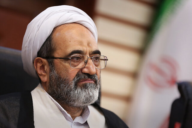 طنز تلخ صحبت از شان معلمی در «روز معلم»