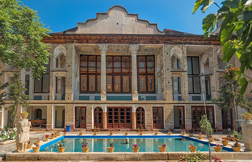 خانه امام جمعه در بازار تهران +عکس