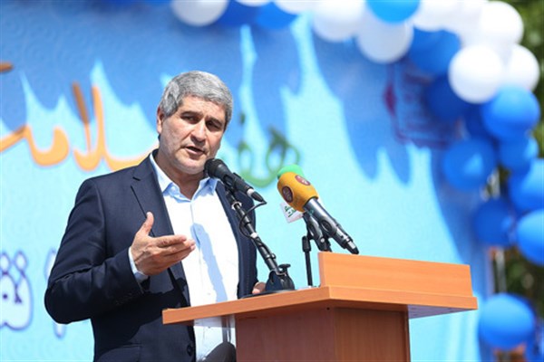 سرانه ورزشی هر دانش‌آموز «23 سانتی‌متر مربع» است/ نیازمند 3 هزار معلم ورزش هستیم