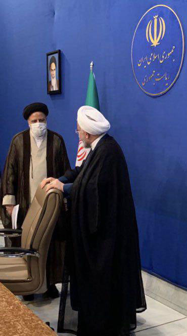 روحانی و رئیسی در نمایی که تا به حال ندیده بودید+عکس