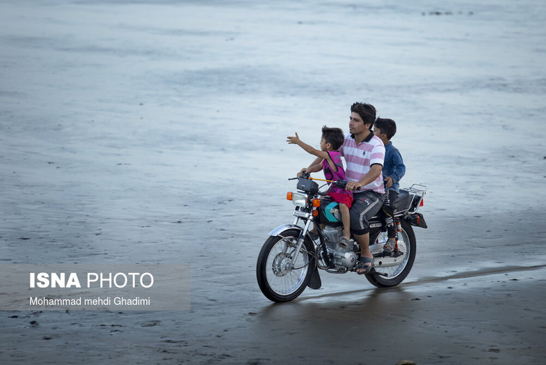 ساحل خیره کننده خواجه عطا در بندرعباس +عکس