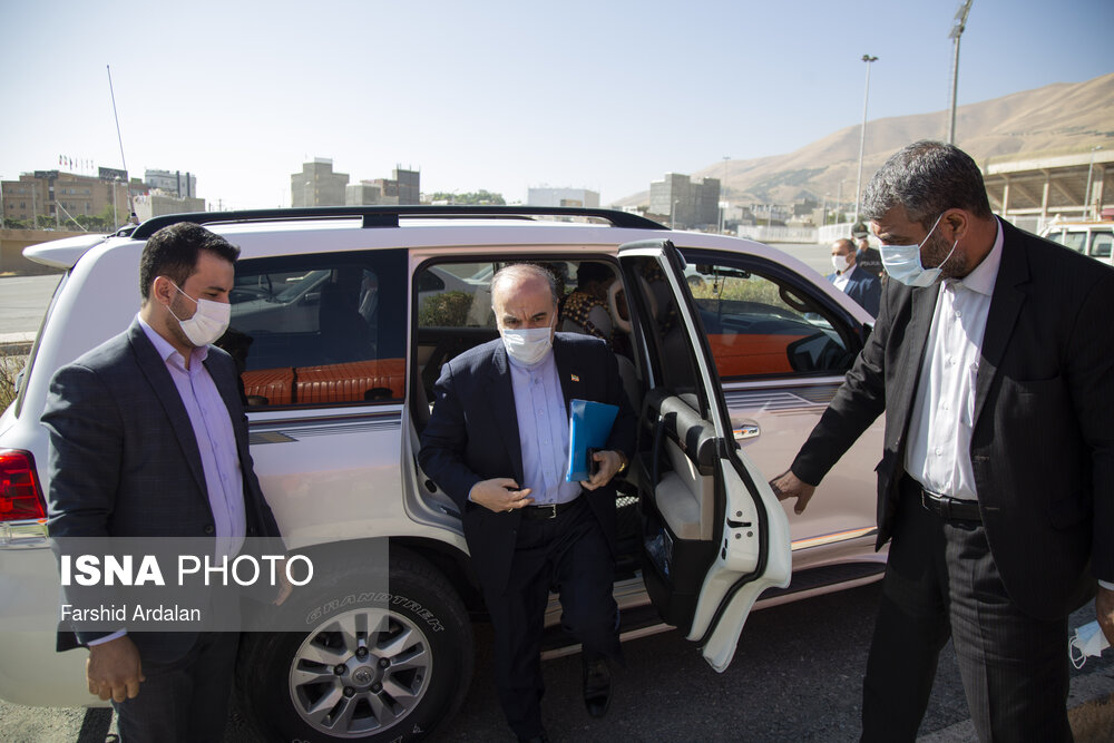 خودروی وزیر در سفر کردستان +عکس
