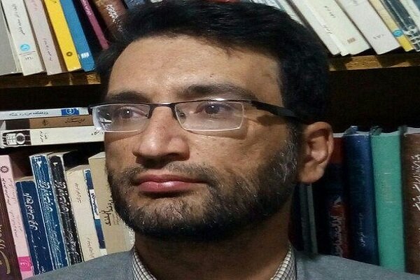 نگاهی موضعی به ترجمۀ کتاب «کانت و مسئلۀ متافیزیک»