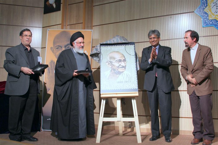 اندیشه‌های گاندی در نشستی به مناسبت سالروز تولد وی بررسی شد
