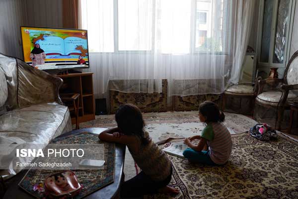مدرسه آنلاین کودکان ایرانی +عکس