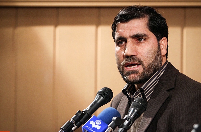 ما به دنبال خدایی کردن انسان هستیم یا انسانی سازی دین؟